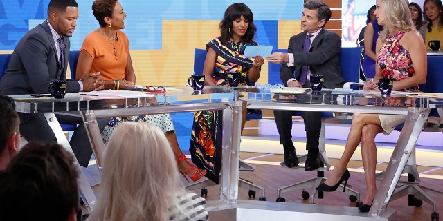 “GMA” co-anchors Robin Roberts and Michael Strahan have become increasingly popular.