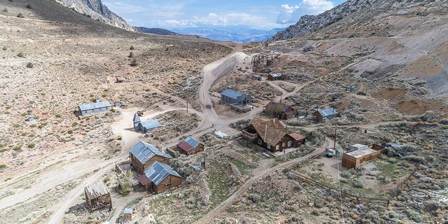 Nestled in the shadow of Mount Whitney, Cerro Gordo Mines is a historic mining site that was the Golden State’s largest producer of silver and lead during its heyday.