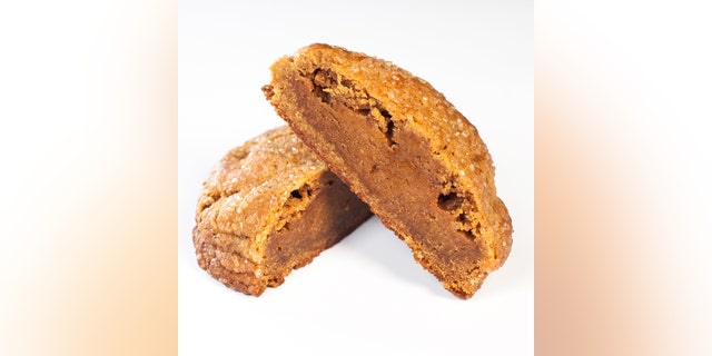 Ginger Molasses Cookie