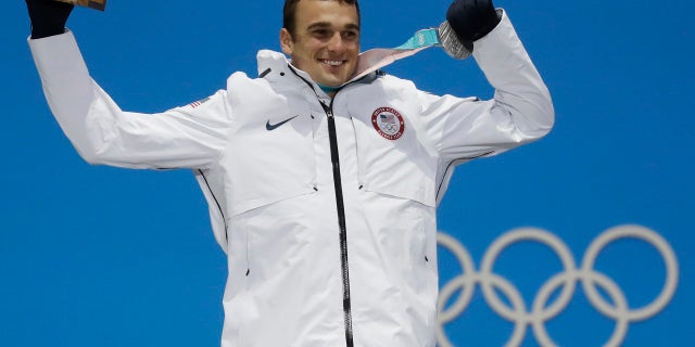 Nick Goepper took silver in the men's freestyle skiing slopestyle event.