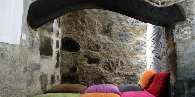 Milia Mountain Retreat in Greece. Images sent via yousendit by Vassilis Kotrotsos.