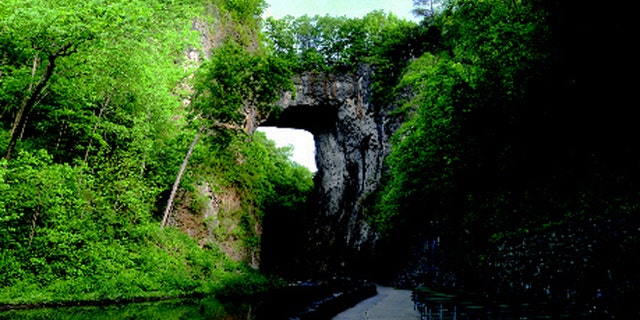 Once among our nation's most visited natural wonders and known as One of the Seven Natural Wonders of the Modern World, the Natural Bridge inspired the Monacan Indians to worship it, young George Washington to survey it, Thomas Jefferson to purchase it, and famous artists to paint and illustrate it. It stands tall as a National Historic Landmark and the gateway to the historic Cedar Creek Trail, and the Monacan Indian Living History Village.
Virginia Tourism Corporation, www.Virginia.org