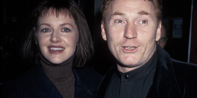 Gretchen Bonaduce, left, and Danny Bonaduce attend the New York premiere of "Primary Colors" on March 16, 1998 at Ziegfeld Theatre in New York City.
