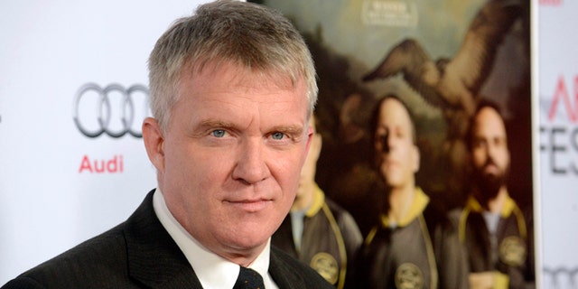 Actor Anthony Michael Hall was involved in a spat with hotel pool guests leading to an apology from the actor.