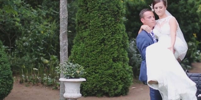 hannahstuartwedding_vimeo