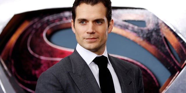 Cast member Henry Cavill arrives for the world premiere of the film "Man of Steel" in New York June 10, 2013.
