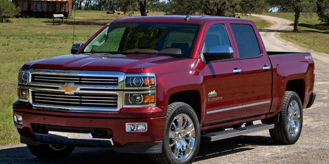 GM pickups get highest V8 power, fuel economy ratings | Fox News