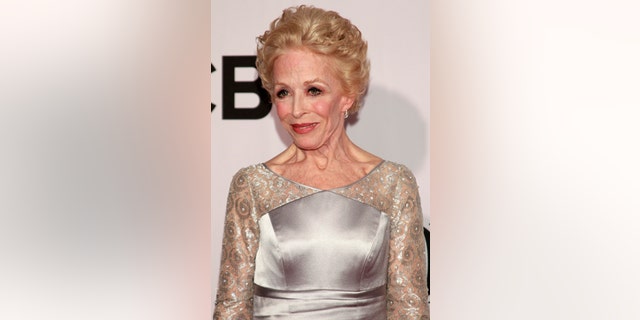 Actress Holland Taylor arrives to the American Theatre Wing's annual Tony Awards in New York June 9, 2013.