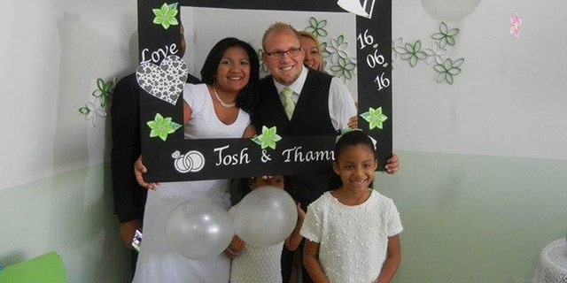 Joshua and Thamara on their wedding day in Caracas in 2016.