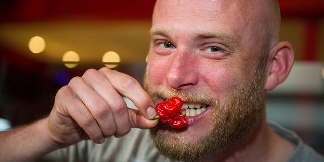 Man Who Ate Worlds Hottest Chili Is Hospitalized With Excruciating Headaches Fox News 7643