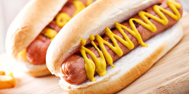 hot dog istock