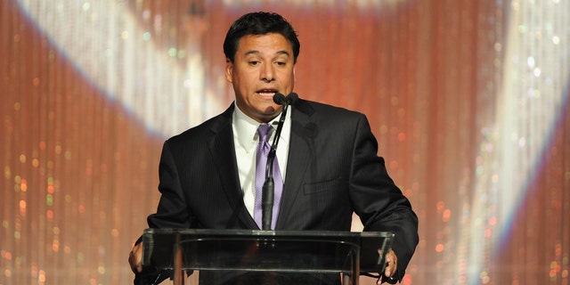 BEVERLY HILLS, CA - MAY 09: Councilman Jose Huizar speaks at The Midnight Mission's 11th Annual Golden Hearts Awards on May 9, 2011 in Beverly Hills, California. (Photo by Alberto E. Rodriguez/Getty Images)