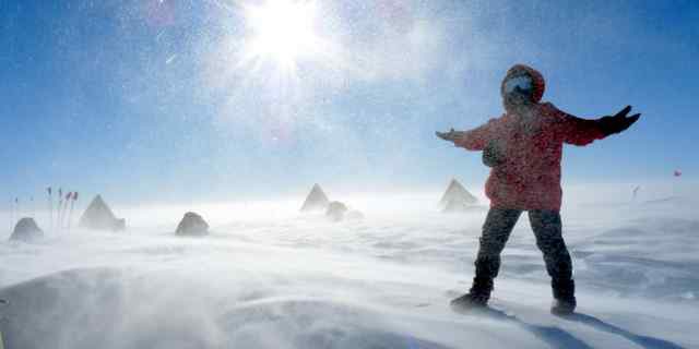 Search for meteorites program places researchers on the ice to live in base camp conditions of wind and snow.