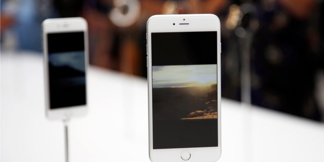 A new Apple iPhone 6 Plus is seen during an Apple event at the Flint Center in Cupertino, California, September 9, 2014. REUTERS/Stephen Lam