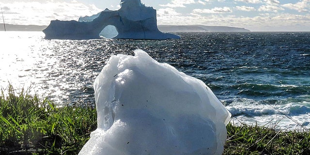 The iceberg images, captured by Mark Gray (Mark Gray)