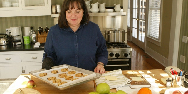 Ina Garten headshot, celebrity chef, on set of her Food Network show "Barefoot Contessa."
