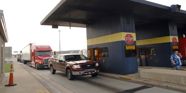 The state agency that oversees the Indiana Toll Road has given the tollway's private operator until late November 2014 to show that it's meeting its obligations to lenders amid reports the company may sell its toll road lease.