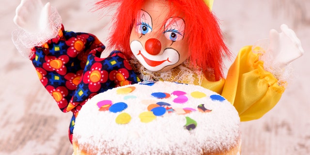Clown donut 1280