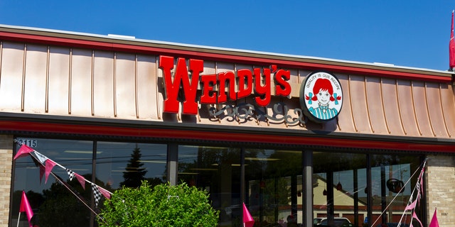 Indianapolis, US - June 7, 2016: Wendy's Retail Location. Wendy's is an International Fast Food Restaurant Chain I