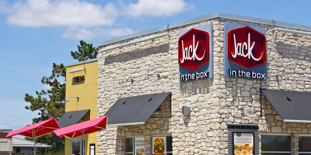 Indianapolis, US - July 10, 2016: Jack-In-The-Box Fast Food Restaurant. Jack-In-The-Box Operates More Than 2,200 Restaurants in 21 States and Guam II