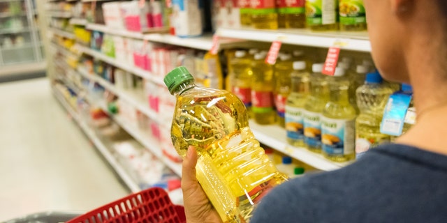 Canola oil could cause weight gain and memory loss | Fox News
