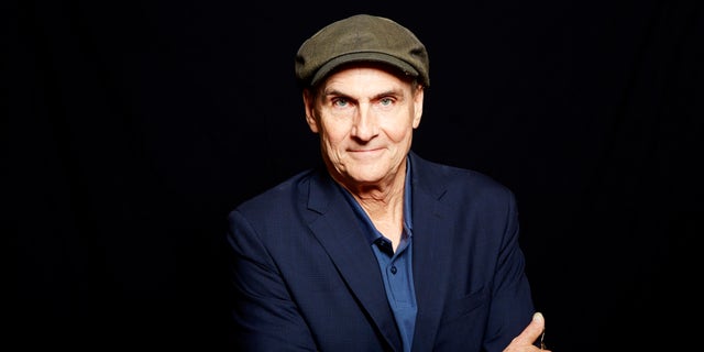 James Taylor Thinks Obama Is Greatest President Of All-time 