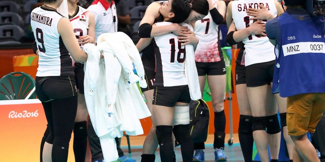 File photo: 2016 Rio Olympics - Volleyball Women's Quarterfinals - Japan v USA - Maracanazinho - Rio de Janeiro, Brazil - 16/08/2016. Japanese team players reacts after losing to the USA. (REUTERS/Yves Herman)