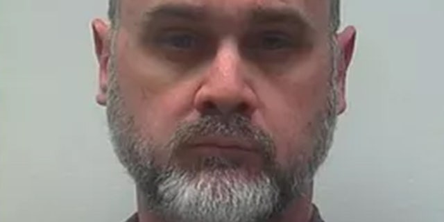 Jeffery Dale Hunt is facing more than 6,500 child pornography charges.