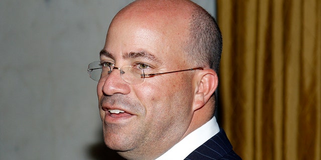 President and Chief Executive Officer of NBC Universal Jeff Zucker arrives at the Simon Wiesenthal Center's 2010 Humanitarian Award Ceremony honoring producer Brian Grazer and director Ron Howard in Beverly Hills, California May 5, 2010. REUTERS/Danny Moloshok (UNITED STATES - Tags: ENTERTAINMENT BUSINESS) - GM1E6560XLA01