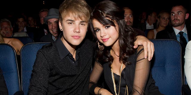Westlake Legal Group jelena-corrected Selena Gomez and Julia Michaels connected over their ‘sh—ty’ exes while songwriting Julius Young fox-news/person/selena-gomez fox-news/person/justin-bieber fox-news/entertainment/music fox news fnc/entertainment fnc article 46453aad-0fb5-5117-b0dd-0558dfe1cbdf