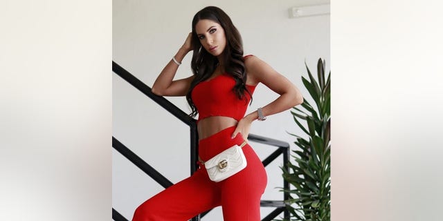 Instagram fitness model Jen Selter was removed from a New York-bound American Airlines flight on Saturday after she got into an argument with a flight attendant.