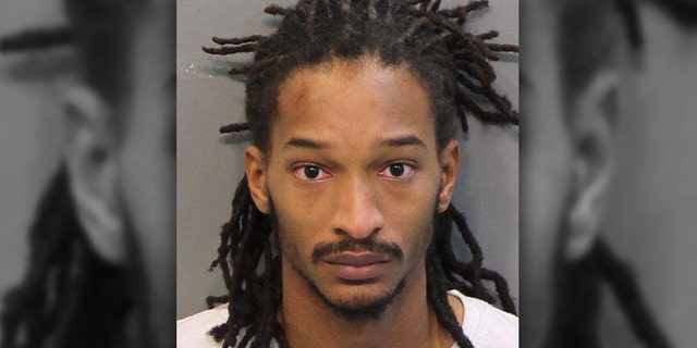 Prosecutors say Johnthony Walker, the driver in a Tennessee school bus crash that killed six elementary school students, took a cell phone call at the time of the crash.