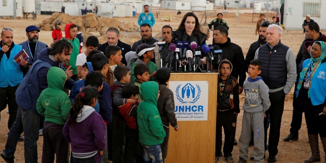 Actor Angelina Jolie, UNHCR Special Envoy, speaks during a news conference at the Al Zaatri refugee camp, in the Jordanian city of Mafraq, near the border with Syria, January 28, 2018. REUTERS/Muhammad Hamed - RC113D844240