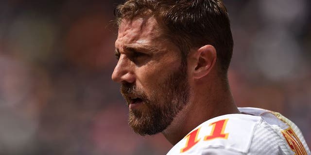 CHICAGO, IL - AUGUST 27: Alex Smith #11 of the Kansas City Chiefs watches action during a preseason game against the Chicago Bears at Soldier Field on August 27, 2016 in Chicago, Illinois. (Photo by Stacy Revere/Getty Images)