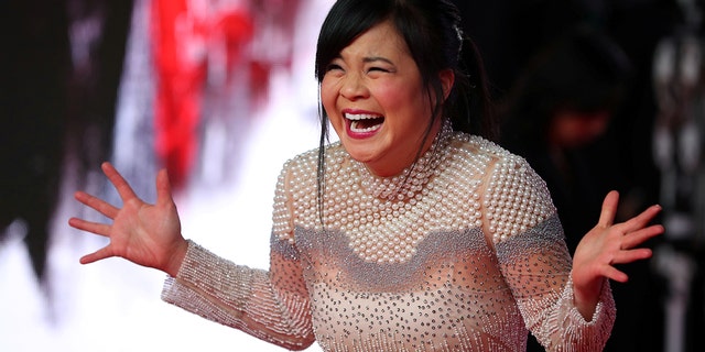 REFILE - CORRECTING SURNAME OF ACTOR Actor Kelly Marie Tran poses for photographers as she arrives for the European Premiere of 'Star Wars: The Last Jedi', at the Royal Albert Hall in central London, Britain December 12, 2017. REUTERS/Hannah McKay - RC1FA85A84D0