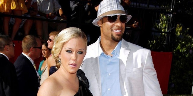 Former Playboy model who became reality star and former NFL player Hank Baskett ended their divorce in February 2019. 