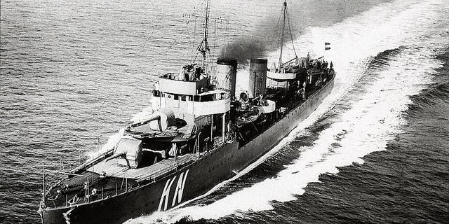HNMLS Kortenaer (Royal Netherlands Navy).