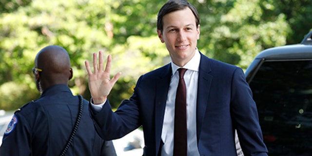 White House Senior Adviser Jared Kushner waves as he arrives for his appearance before a closed session of the Senate Intelligence Committee as part of their probe into Russian meddling in the 2016 U.S. presidential election, on Capitol Hill in Washington, U.S. July 24, 2017. REUTERS/Aaron P. Bernstein - RTX3CP4H