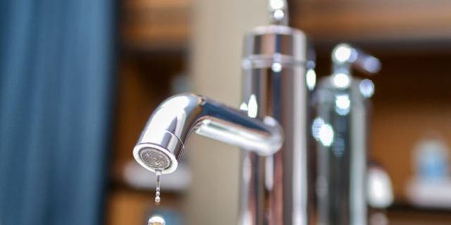leaky-faucet