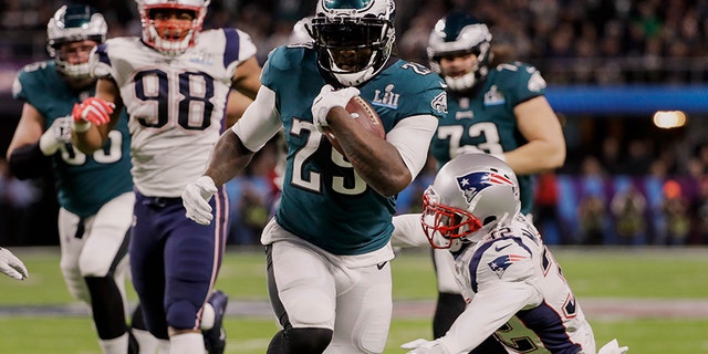 Feb. 4, 2018: Philadelphia Eagles running back LeGarrette Blount (29) runs for a touchdown, during the first half of the NFL Super Bowl 52 football game against the New England Patriots.