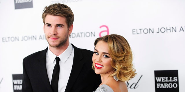 Liam Hemsworth and Miley Cyrus 