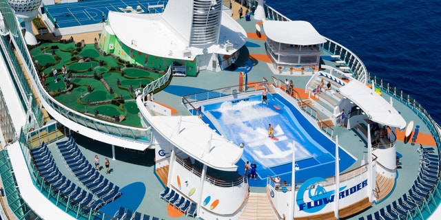 Liberty of the Seas - Aerials at sea
Liberty of the Seas - Royal Caribbean International