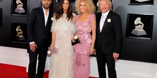 From l-r: Karen Fairchild, Jimi Westbrook, Kimberly Schlapman and Phillip Sweet of Little Big Town.