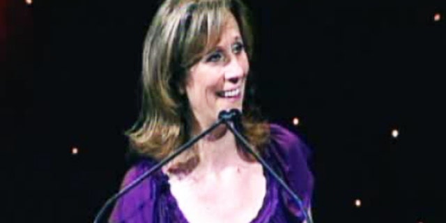 Lizz Winstead performs stand up comedy in videos posted on her official website.