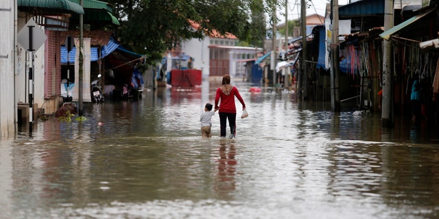 The last time USAID worked with Qatar Charity was during the December 2014 flooding in Malaysia, when the agency transported tents that were provided by Qatar Charity.