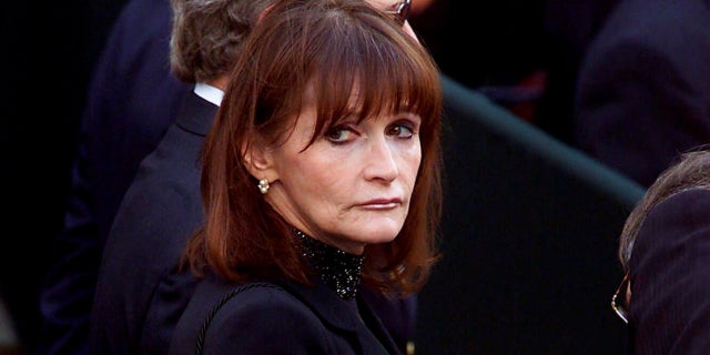 Margot Kidder battled bipolar disorder and was homeless for a short time in 1996.