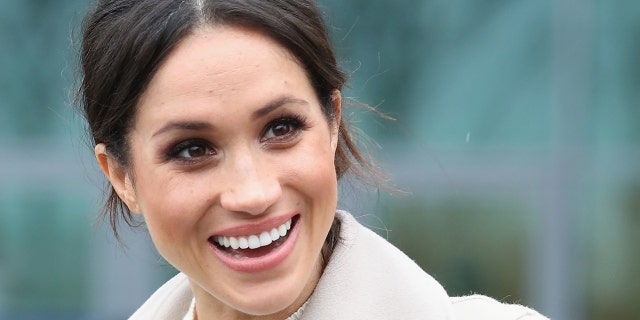 An article pointing out Meghan Markles "single gray hair" is drawing backlash online.