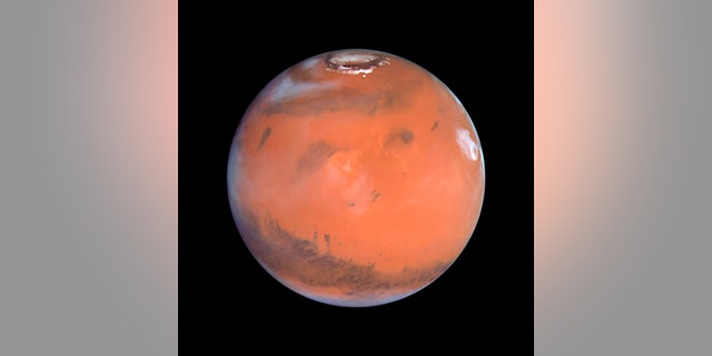 This 1999 Hubble telescope image shows Mars when Mars was 54 million miles from Earth. (REUTERS/NASA/Handout)