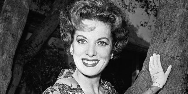 1960. Maureen O'Hara outside her home in Los Angeles.