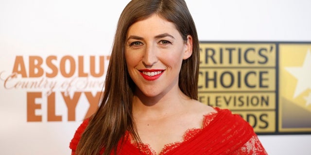 Mayim Bialik sounded off on mothers who are competitive and asked for women to come together and support one another.